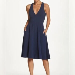 Dress The Population Catalina Dress in Midnight Blue - NEW - Size Medium
